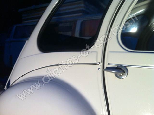 ailettes-et-carbus 2cv6 special E 3