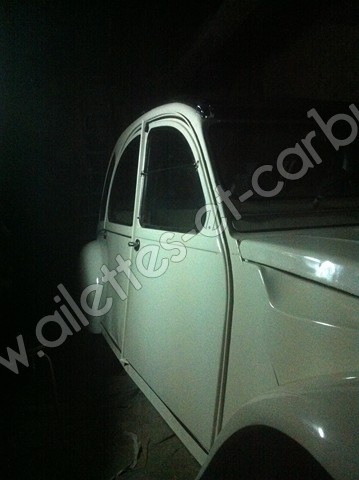 ailettes-et-carbus 2cv6 special E 4