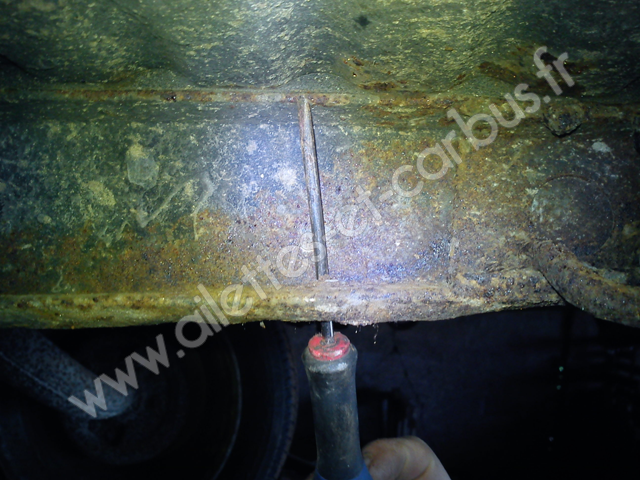 traverse-en-U-de-support-de-caisse_Copier