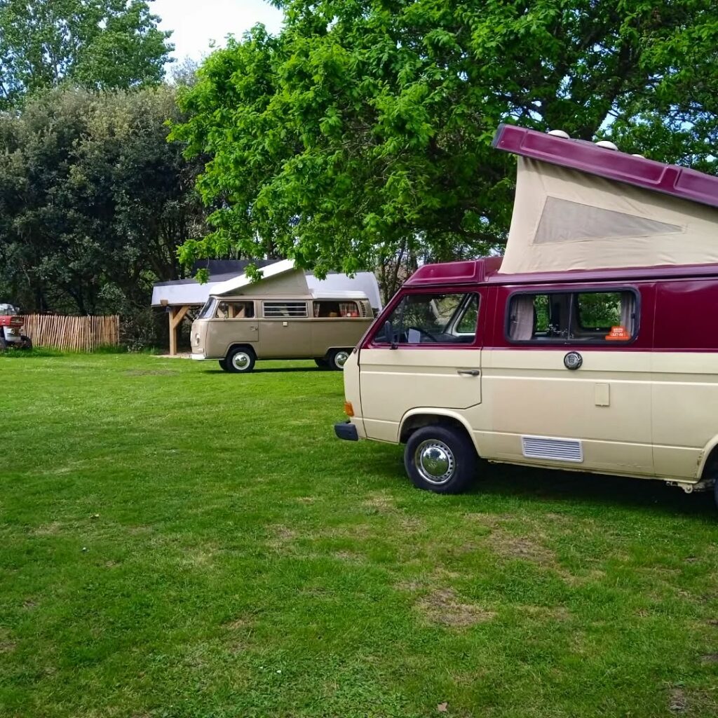 location combi vw bretagne