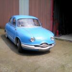 atelier de réparation pour véhicules anciens